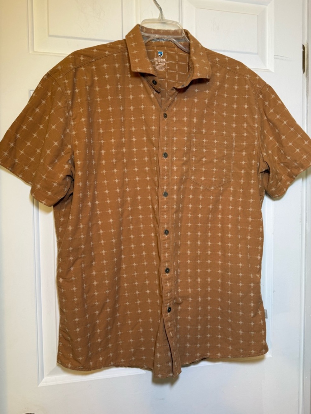 Kuhl Men’s Intrepid Mustard Brown Button Up SS XL Cross Print Tapered Fit